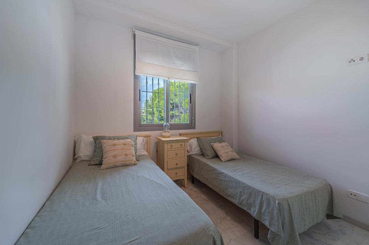 Bhost - Altos Del Majadal Apartman Fuengirola Kültér fotó