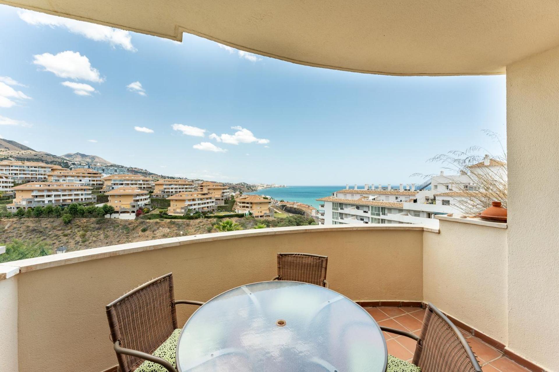 Bhost - Altos Del Majadal Apartman Fuengirola Kültér fotó